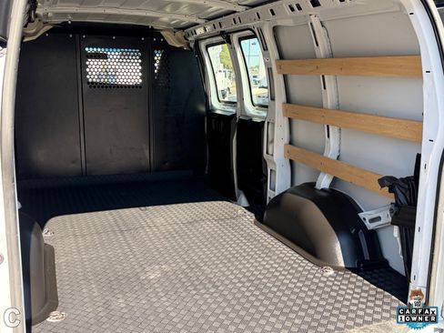 Used 2024 Chevrolet Express 2500 w/ Driver Convenience Package image 24