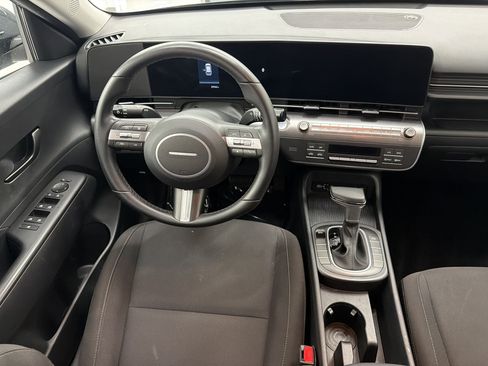 Used 2024 Hyundai Kona SEL FWD image 25