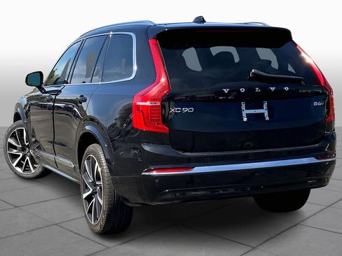 Certified 2023 Volvo XC90 B6 Plus w/ Protection Package image 11
