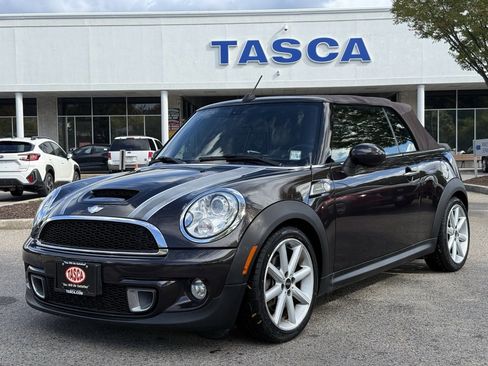 Used 2014 MINI Cooper S image 1