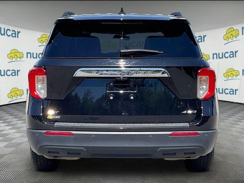 Used 2021 Ford Explorer XLT AWD/4WD image 5