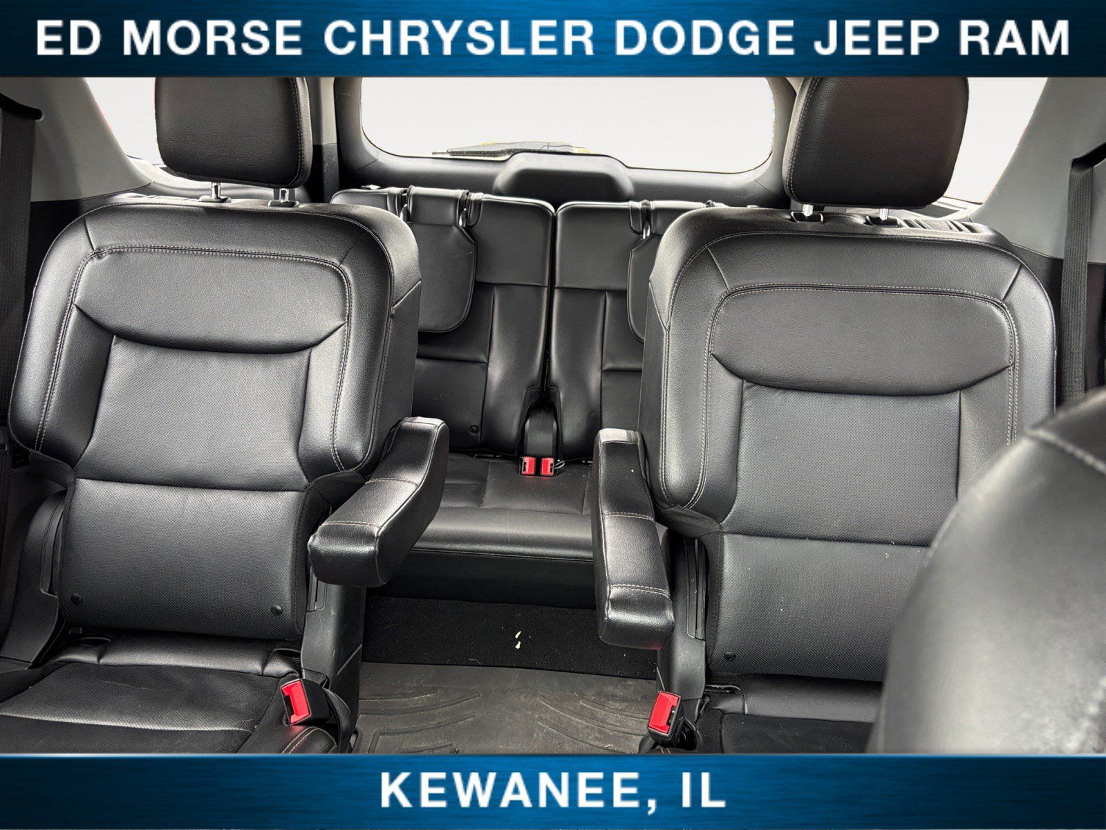 Used 2023 Ford Explorer Limited w/ Limited Technology Package AWD/4WD image 13