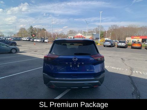 Used 2023 Nissan Rogue SL w/ SL Premium Package AWD/4WD image 4