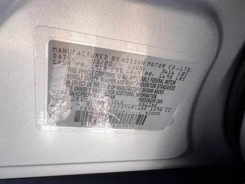 Used 2020 Nissan Kicks SR FWD image 31