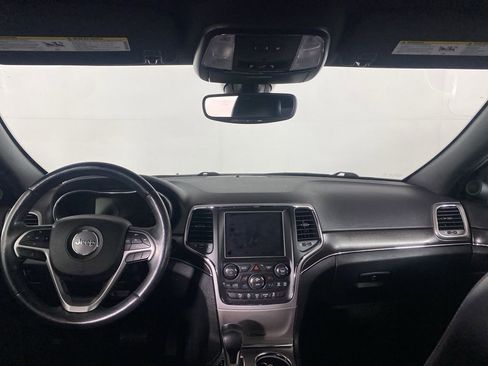 Used 2018 Jeep Grand Cherokee Limited AWD/4WD image 24