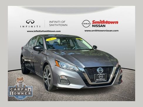 Used 2022 Nissan Altima 2.5 SR AWD/4WD image 1