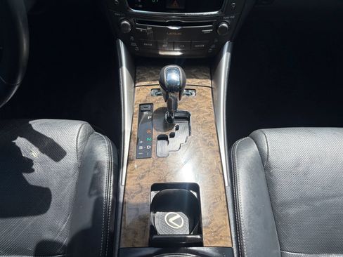 Used 2010 Lexus IS 250 AWD image 13