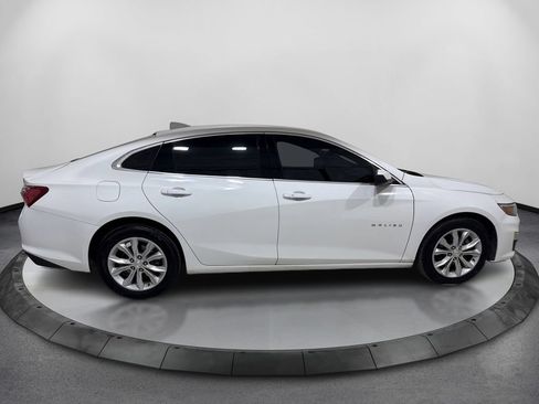 Used 2022 Chevrolet Malibu LT FWD image 4