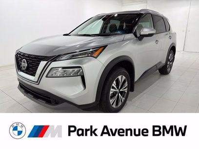 Used 2021 Nissan Rogue SV w/ Premium Package