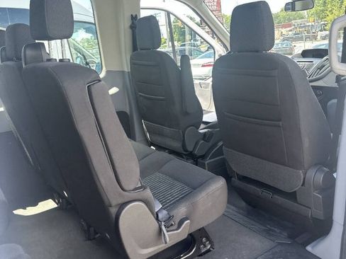 Used 2017 Ford Transit 350 XLT RWD image 9