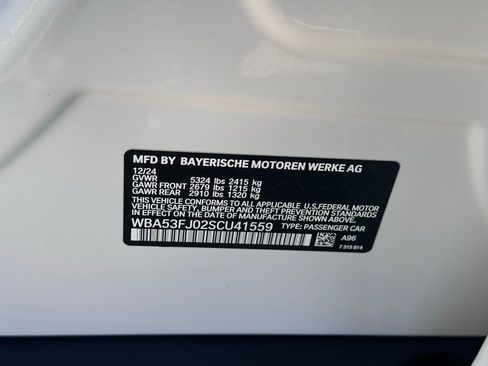 Certified 2025 BMW 530i xDrive w/ Premium Package image 21