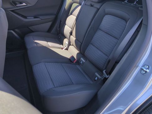 New 2026 Chevrolet Equinox LT image 24