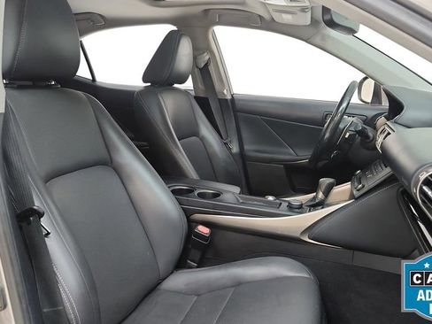 Used 2016 Lexus IS 200t w/ Premium Package RWD image 27