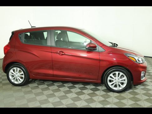 Used 2022 Chevrolet Spark LT FWD image 5