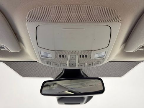 Used 2022 Ford Edge SEL w/ Convenience Package image 32