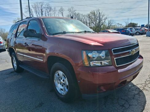 Used 2011 Chevrolet Tahoe LS image 3