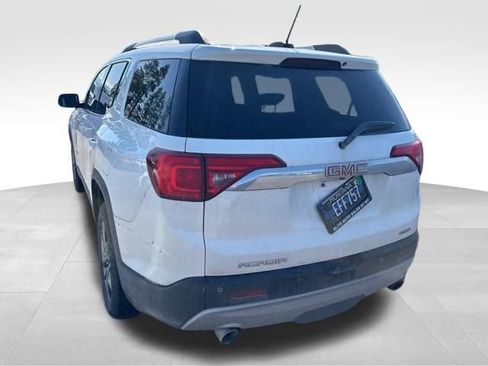 Used 2017 GMC Acadia SLT AWD/4WD image 16