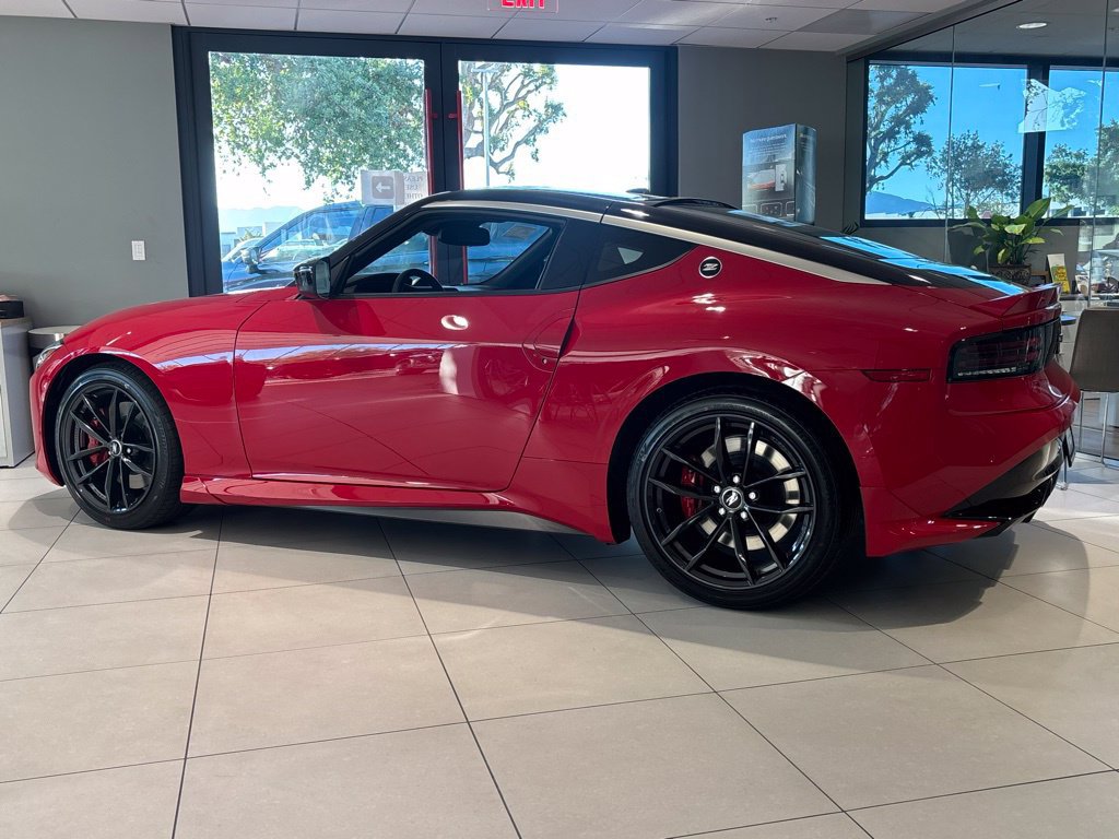 New 2026 Nissan Z Performance w/ Floor Mat Package RWD image 3
