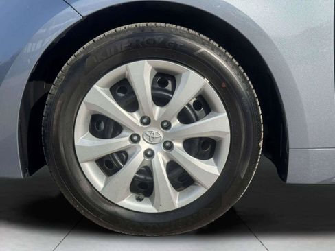 Used 2025 Toyota Corolla LE FWD image 60