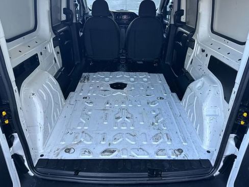 Used 2021 RAM ProMaster City Tradesman image 16