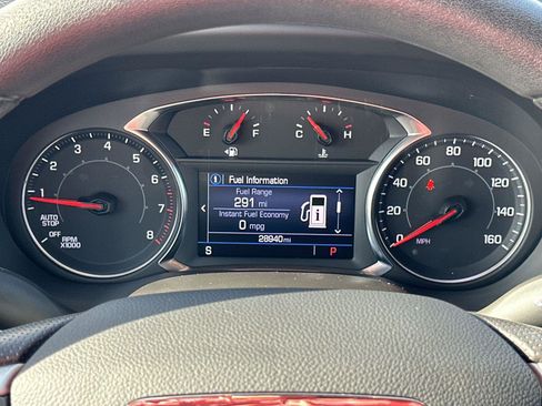 Certified 2022 GMC Acadia SLE image 13