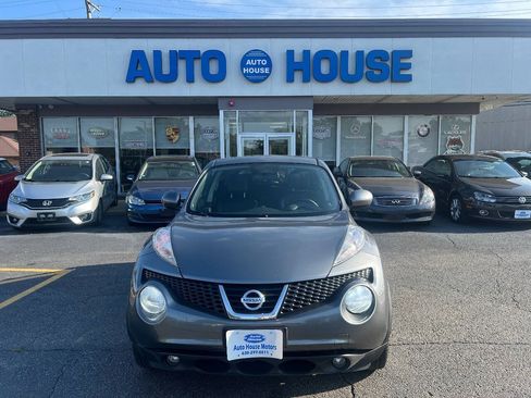 Used 2013 Nissan Juke SL AWD/4WD image 2