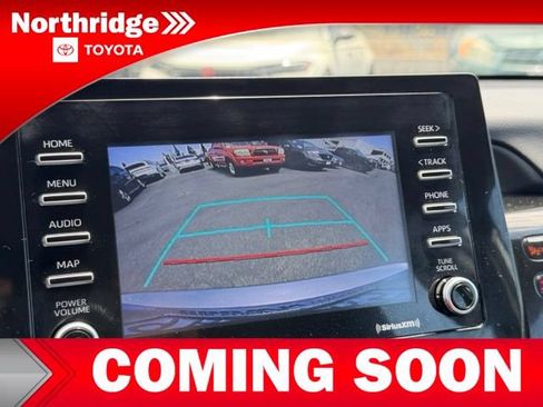Used 2022 Toyota Camry LE FWD image 9