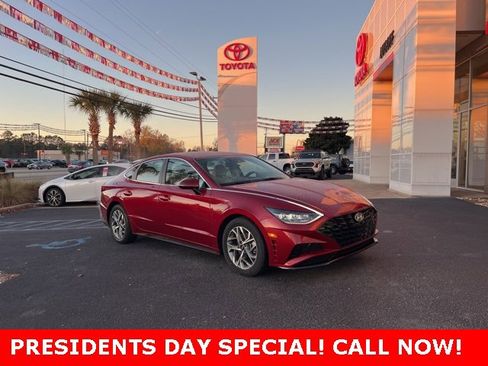 Used 2023 Hyundai Sonata SEL w/ Cargo Package image 1