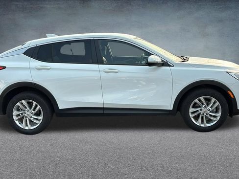 Used 2025 Buick Envista Preferred FWD image 27