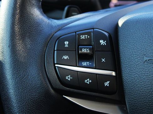 Used 2020 Ford Explorer Limited w/ Class III Trailer Tow Package image 27