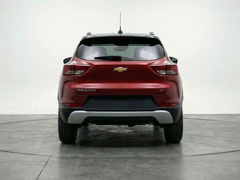 Used 2025 Chevrolet TrailBlazer LT image 7