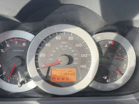 Used 2012 Toyota RAV4 4WD image 27