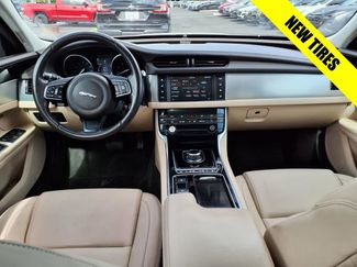 Used 2018 Jaguar XF Premium video 2