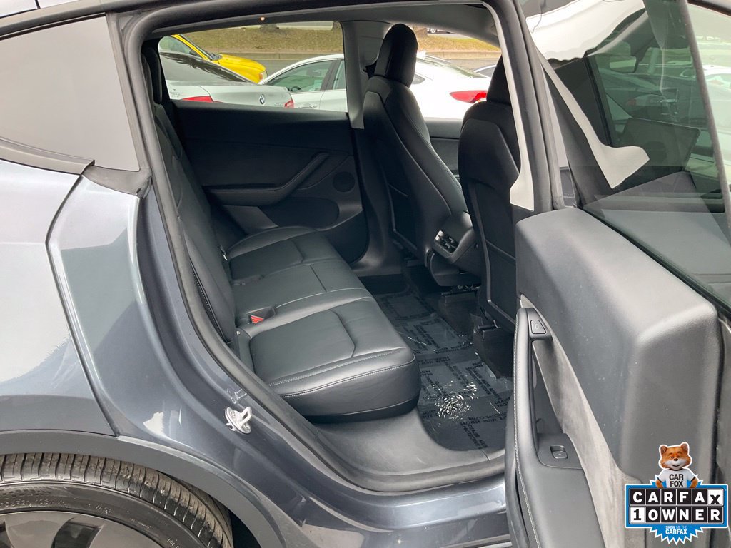 Used 2022 Tesla Model Y Performance AWD/4WD image 48