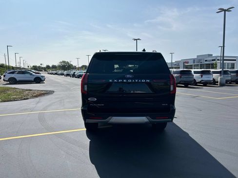 Used 2025 Ford Expedition Max Platinum AWD/4WD image 8