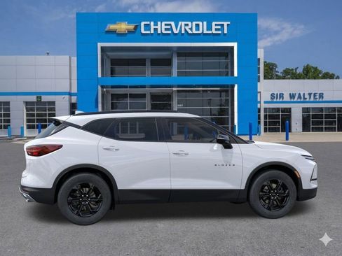 New 2026 Chevrolet Blazer LT image 6