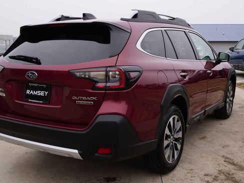 Used 2025 Subaru Outback Touring image 6