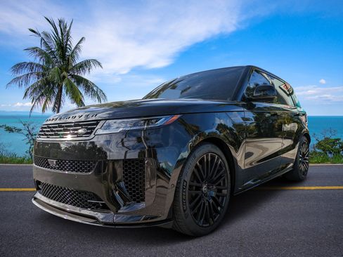 Used 2024 Land Rover Range Rover Sport image 32