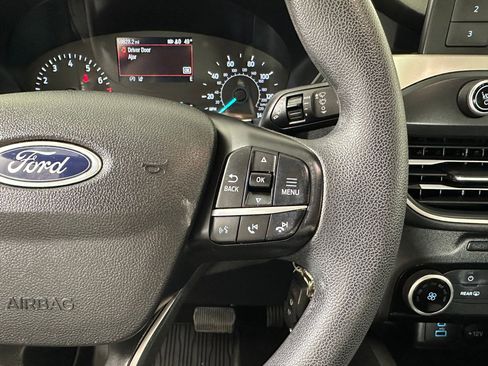 Used 2022 Ford Escape S image 24