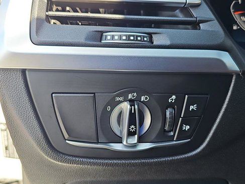 Used 2024 BMW X3 sDrive30i w/ Convenience Package image 26