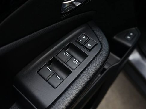 Used 2016 Honda Pilot Touring image 20