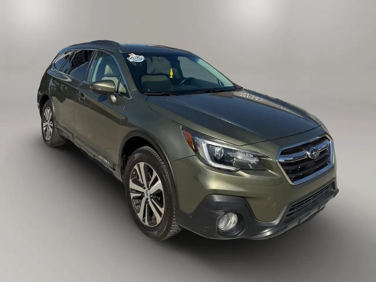 Used 2019 Subaru Outback 3.6R Limited AWD/4WD image 1