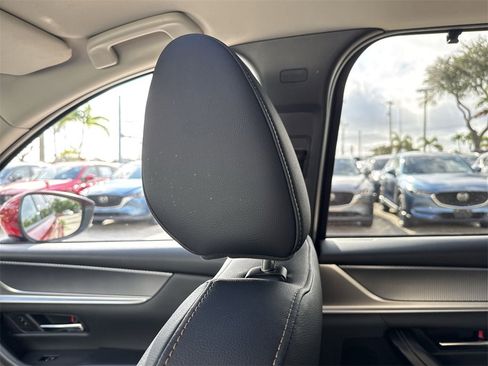 Used 2025 MAZDA CX-90 Plug-In Hybrid w/ Preferred image 17