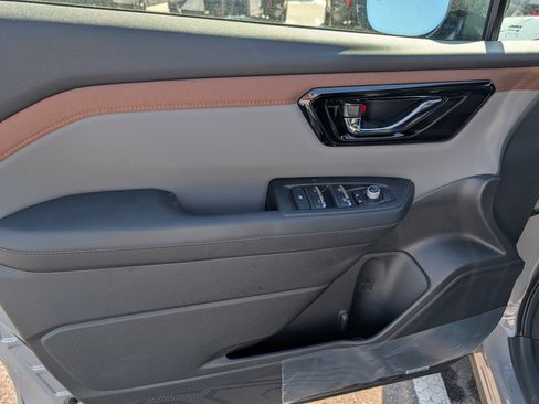 New 2026 Subaru Forester Touring AWD/4WD image 6
