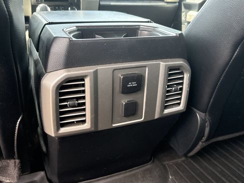 Used 2015 Ford F150 Lariat AWD/4WD image 26