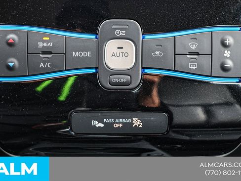 Used 2015 Nissan Leaf SL w/ Premium Package image 33