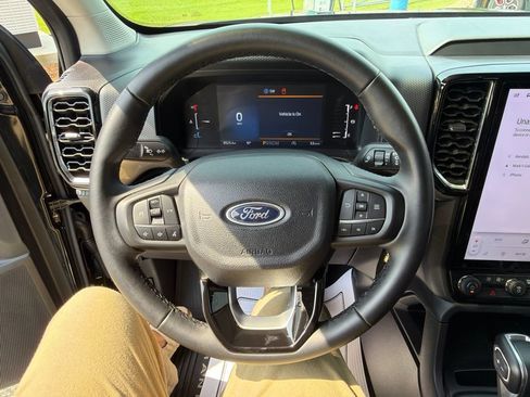 Used 2024 Ford Ranger XLT w/ Equipment Group 301A High AWD/4WD image 22