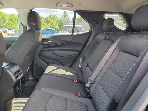 Used 2019 Chevrolet Equinox LT w/ Driver Convenience Package FWD image 25