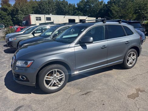 Used 2016 Audi Q5 2.0T Premium Plus w/ Technology Package AWD/4WD image 1