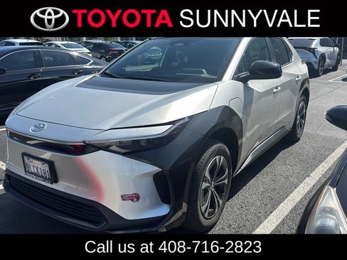 Used 2023 Toyota bZ4X AWD w/ Weather Package image 6